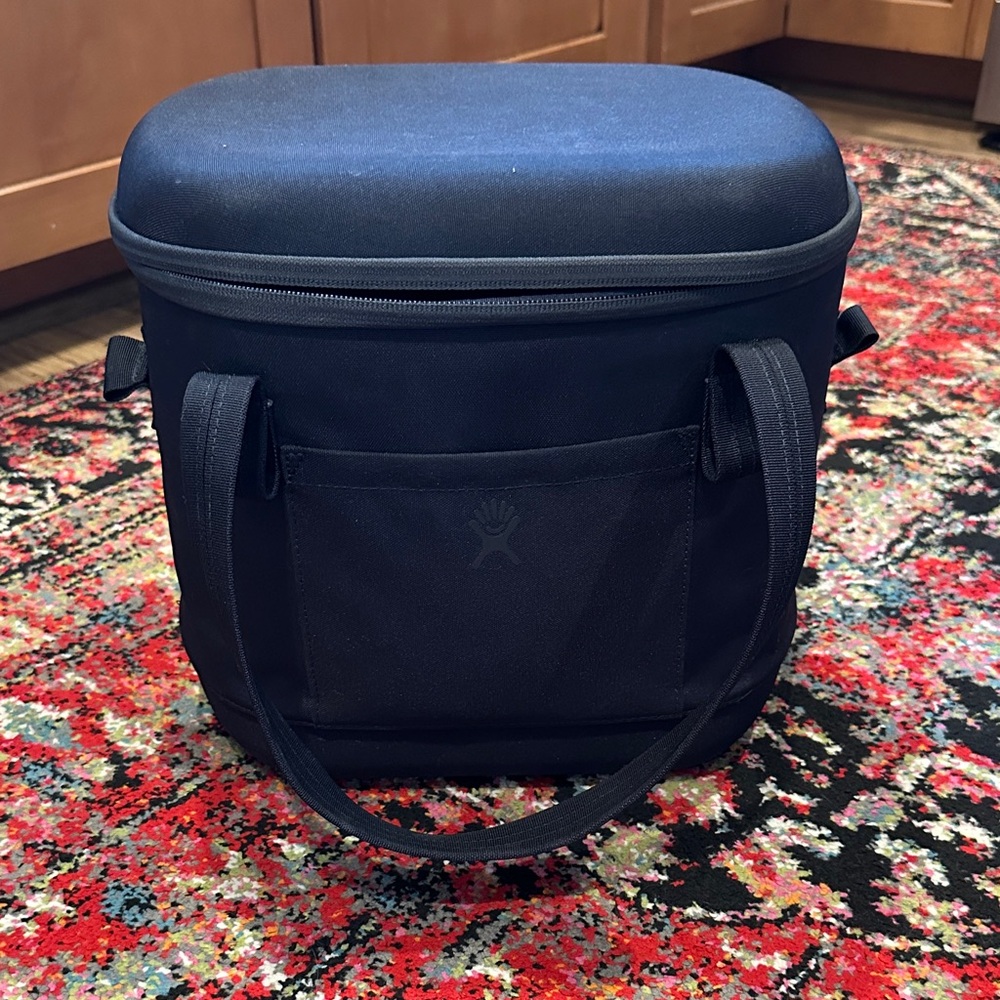Hydroflask Insulated Cooler Bag